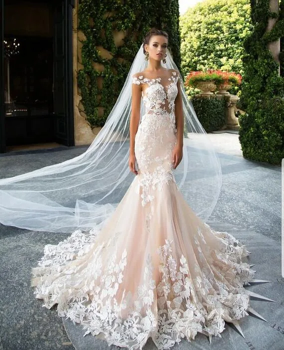 Brautkleid BETTI — Salon Lovely Bride, Tuzla
