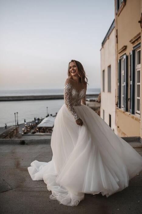 HYDRA — vjenčanica iz salona Lovely Bride, Tuzla