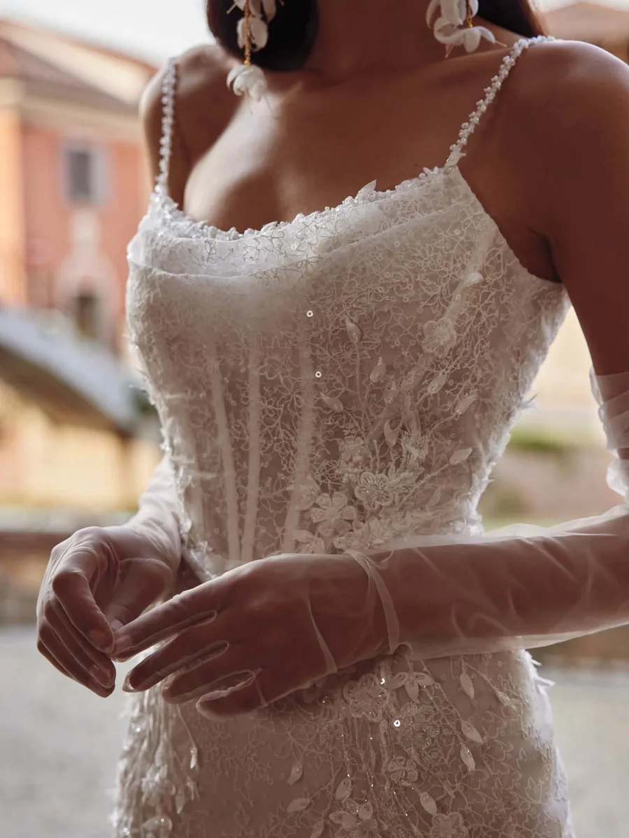Vjenčanica Iwy — salon vjenčanica Lovely Bride, Tuzla