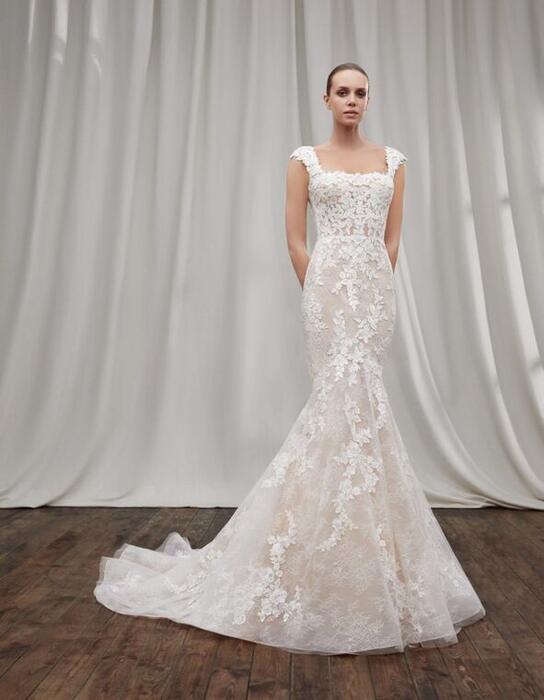 Tiki AP — vjenčanica iz salona Lovely Bride, Tuzla